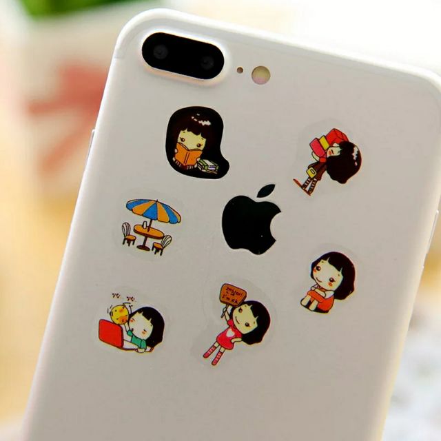 Sticker Cô gái Tóc Ngắn