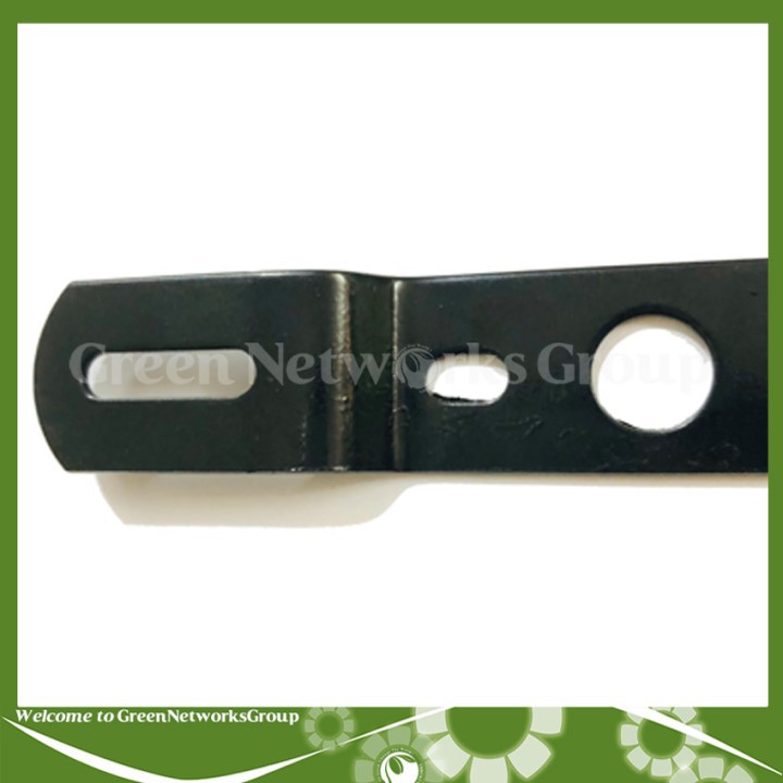 Pat gắn bảng tên xe máy Greennetworks