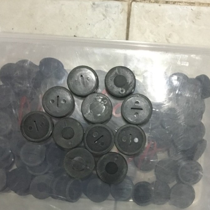 Nắp chổi than 203A