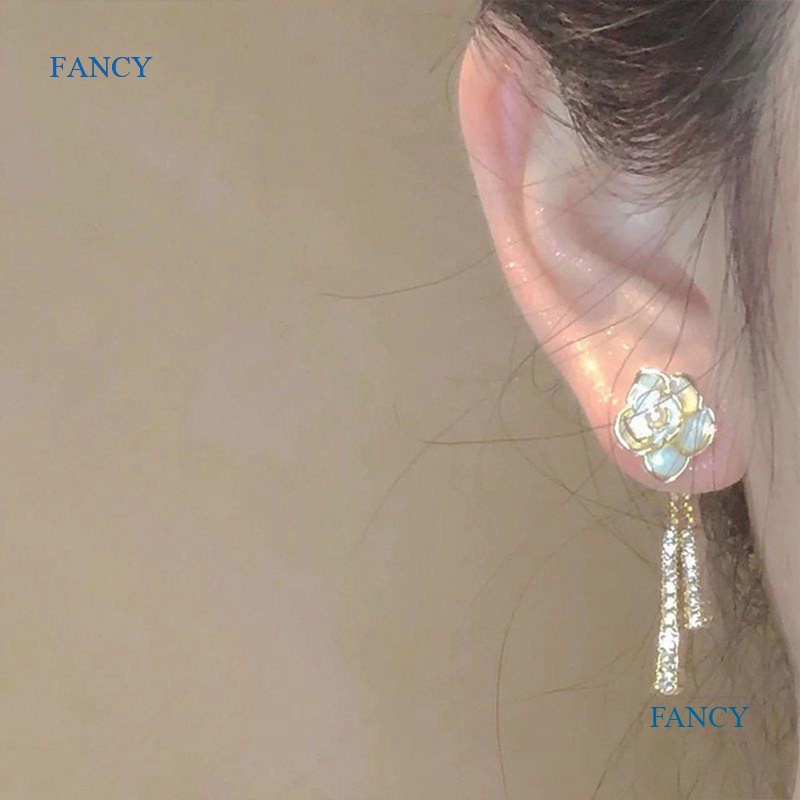 Bông Tai Mạ Bạc 925 Dáng Dài Đính Ngọc Trai Phối Tua Rua Phong Cách Retro Thời Trang