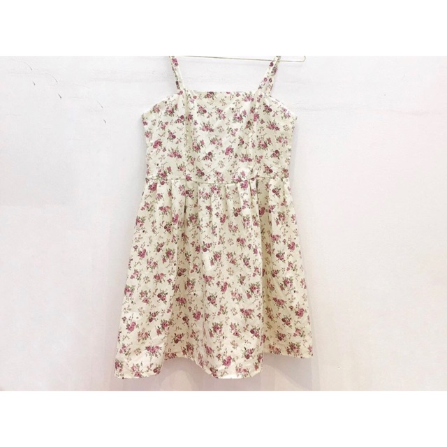Đầm dây hoa freesize