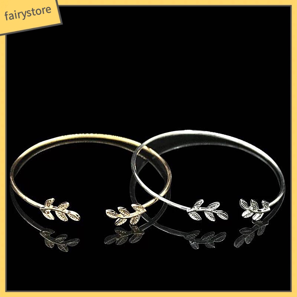 Vòng Tay Hở Hình Chiếc Lá Sáng Tạo Có Thể Điều Chỉnh Dành Cho Nữ