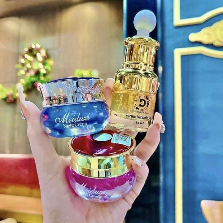 Kem Meiduzi Nhật Bản Chính Hãng Lắp Chữ M + tem BB