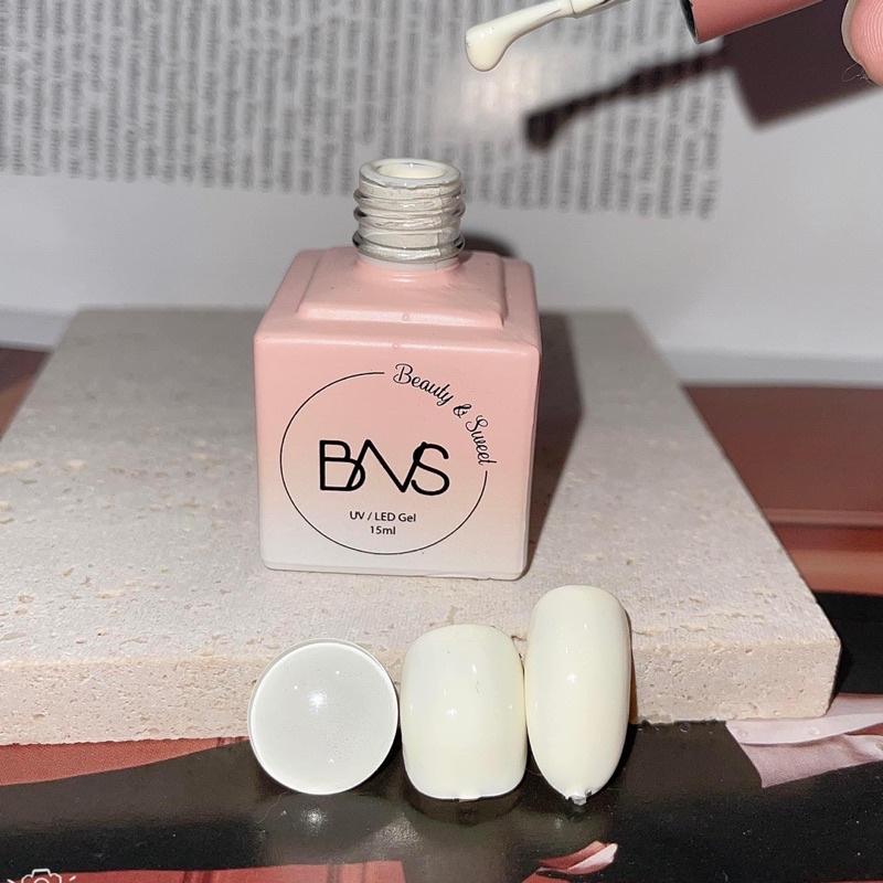 Sơn BNS trắng sữa