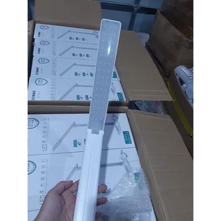đèn led để bàn nối mi