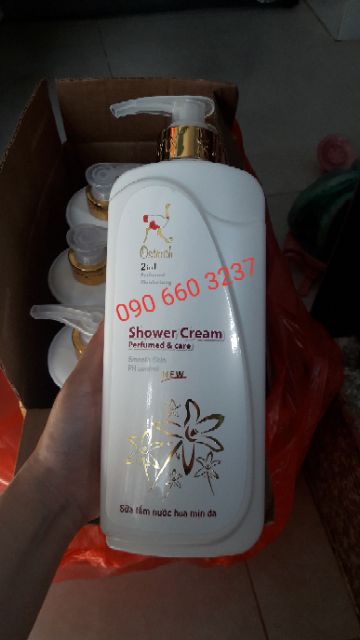 Sữa tắm Salome Ostrich 900ml hương thơm dịu và bền sản phẩm của công ty Song Sanh | BigBuy360 - bigbuy360.vn