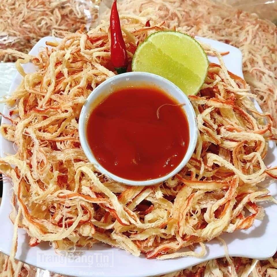 Mực xé sợi hấp nước dừa 300g , khô mực hấp nước dừa ,Mực khô nhà hấp nước dừa cao cấp , đồ ăn vặt an toàn thực phẩm | BigBuy360 - bigbuy360.vn