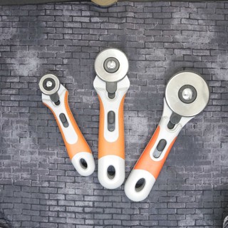 Dụng cụ cắt vải dạng tròn - Dùng trong may ghép vải - làm đồ handmade