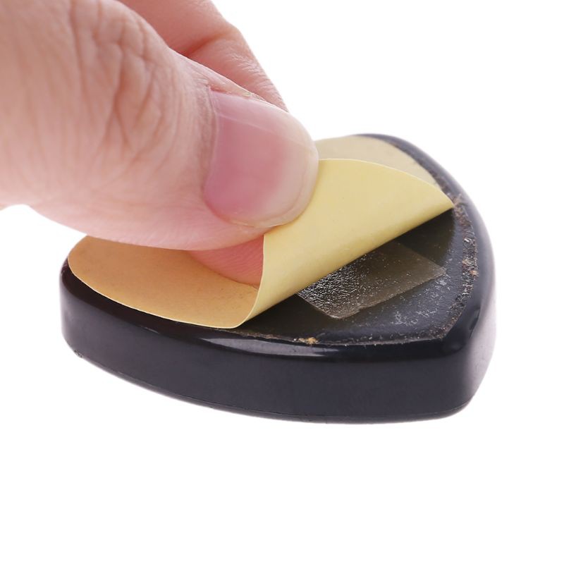 1 hộp nhựa đựng miếng gẩy đàn guitar