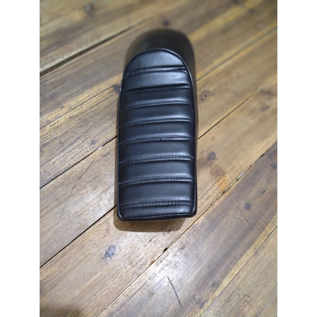 YÊN ĐỘ XE CAFE RACER, TRAKER CLASSIC