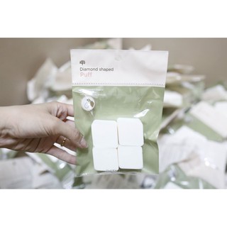 Bông mút Tán Kem Nền Diamond Shaped Puff 4 miếng
