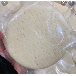 Đế Pizza làm sẵn