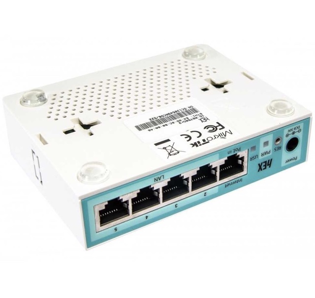 Thiết Bị Cân Bằng Tải Mikrotik RouterBOARD hEX 5 Ports Gigabit PoE - RB750Gr3 Chịu Tải 100 User