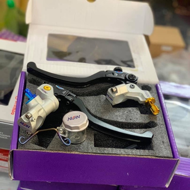 Cặp tay côn + tay dầu Nissin