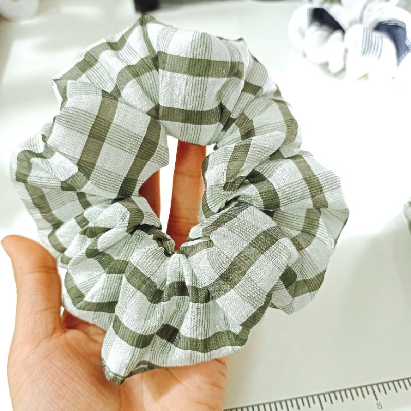 Dây Buộc Tóc Scrunchies Mix màu cá tính