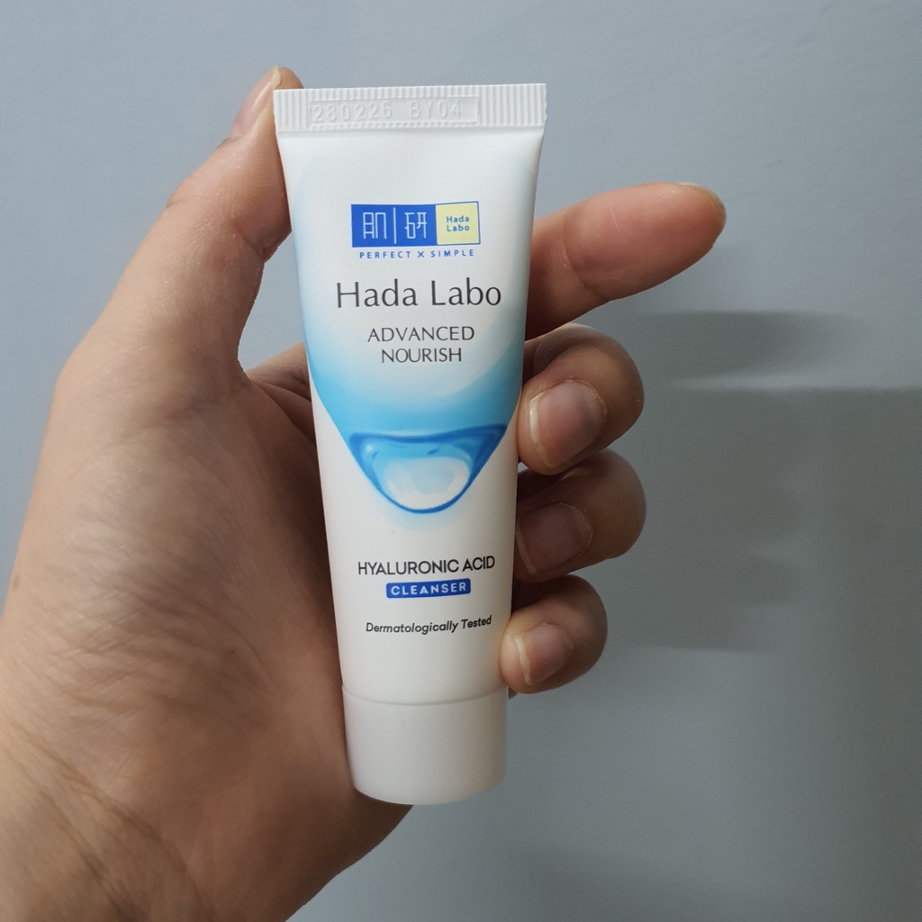 Sữa rửa mặt Hada Labo 15g/ mẫu thử srm mini size