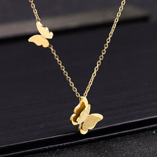 Bán dây chuyền titan con bướm mạ vàng 24k