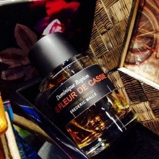 -ᴸᴬᵁᴿᴬ.ᴾᴱᴿᶠᵁᴹᴱ- Nước Hoa Frederic Malle Une Fleur de Cassie
