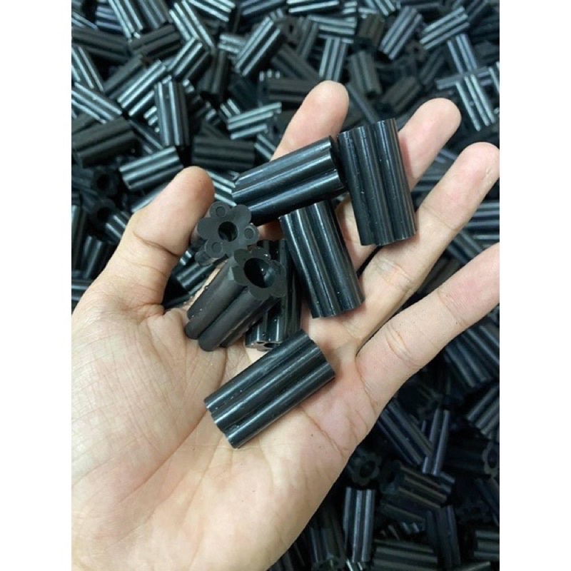 Cặp cao su ruột gù xe máy