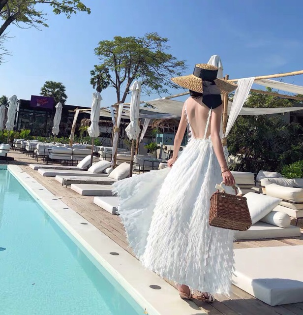 [Kèm ẢNH THẬT ]ĐẦM MAXI TRẮNG LÔNG VŨ HỞ LƯNG | BigBuy360 - bigbuy360.vn