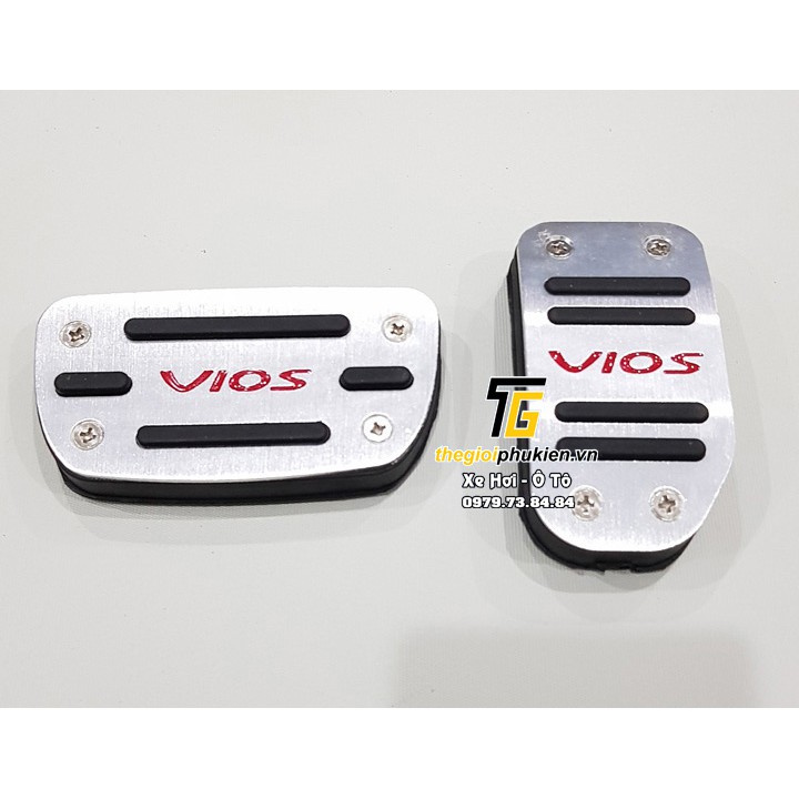 Bộ ốp bảo vệ bàn đạp ga, bàn đạp phanh cho xe Toyota Vios 2019