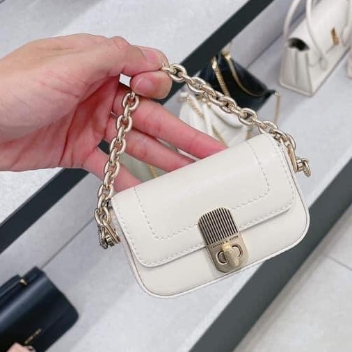 Túi mini hot trend sang chảnh