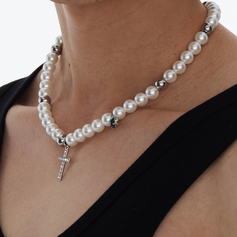 Vòng cổ Ngọc Trai Mặt Thánh Giá Thời Trang