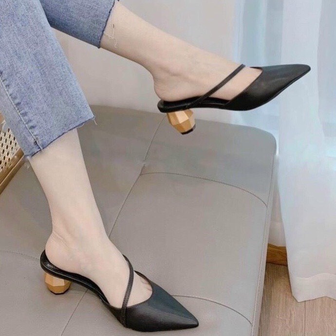 Giày Bệt Nữ Trần Chỉ given Có 2 Màu Đen Kem size 35 - 39