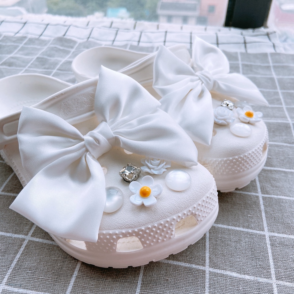 Set Phụ Kiện Trang Trí Giày Hình Nơ Công Chúa DIY Màu Trắng Thanh Lịch