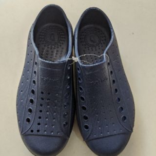 Giày nhựa Native xuất xịn