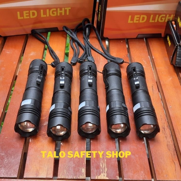 Đèn pin cầm tay mini siêu sáng chip led XHP50 MÃ 10, pin 18650