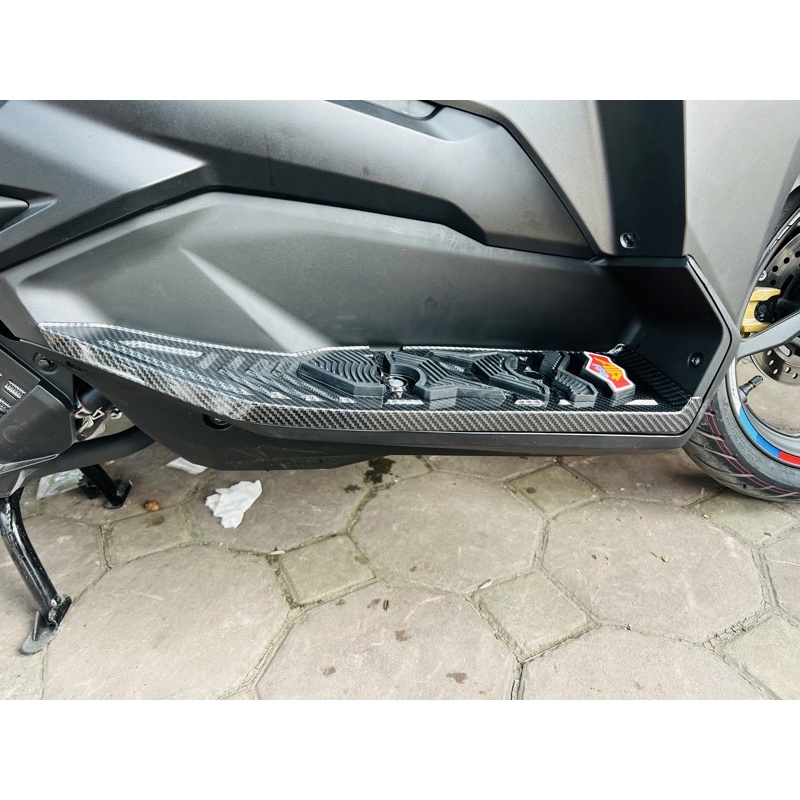 Phụ kiện air blade 2023 màu sơn carbon bóng(hàng universe)