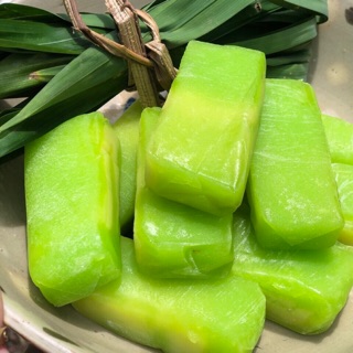 BÁNH DẺO ĐẬU XANH LÁ DỨA ( Hôp 15 cái)