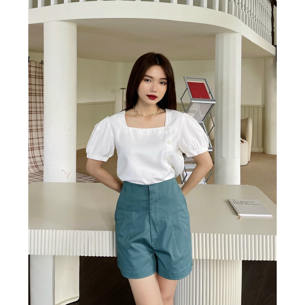 Áo Kiểu Cổ Vuông - AK222027