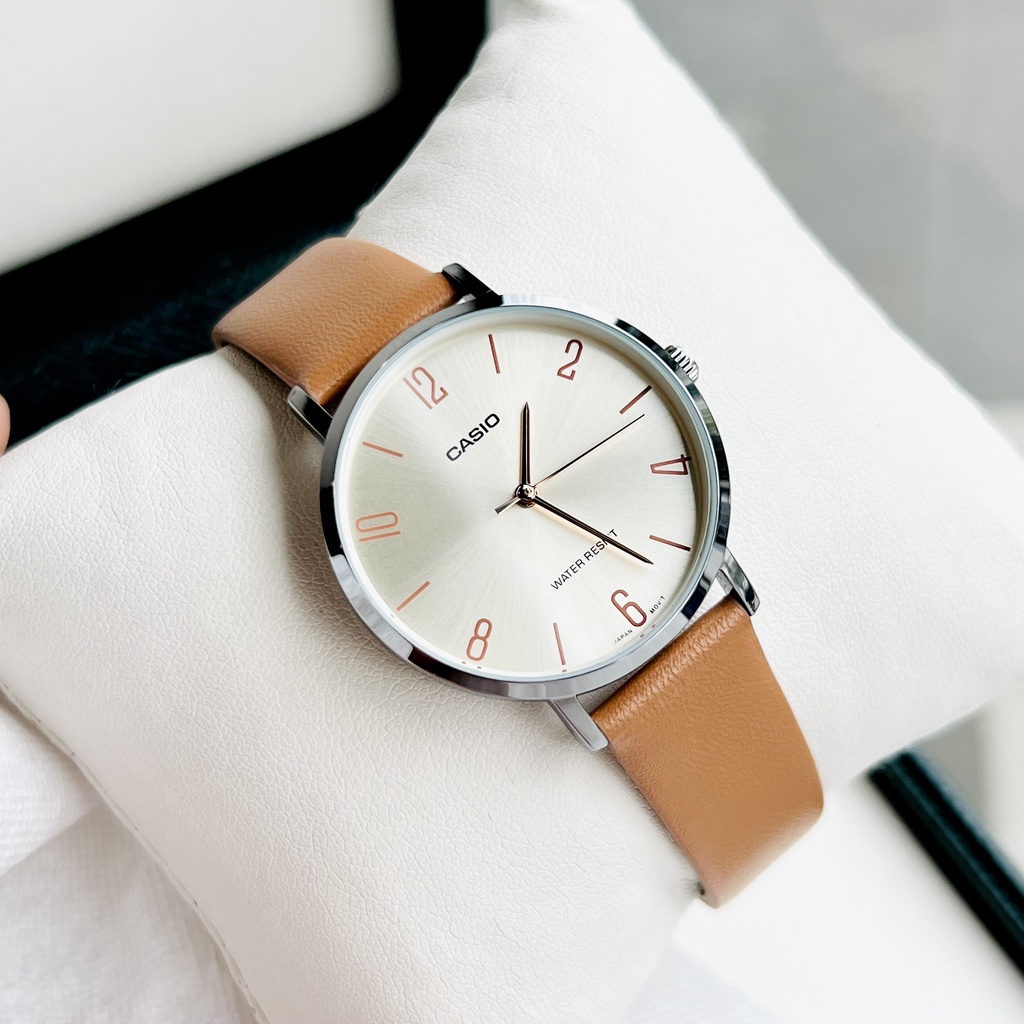 Đồng hồ nữ dây da Casio LTP-VT01L-5B