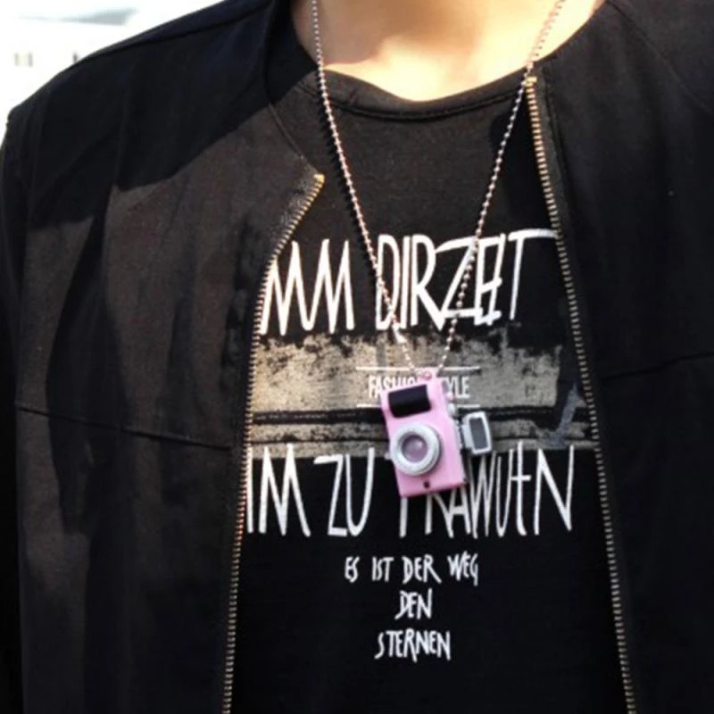 Vòng cổ Mặt Hình Máy Ảnh Có Đèn LED Phát Sáng Độc Đáo Cá Tính