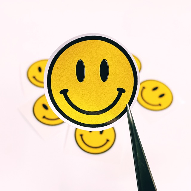 STICKER SMILEY CÁ TÍNH DÁN TRANG TRÍ ĐIỆN THOẠI LAPTOP VALI MŨ BẢO HIỂM XE MÁY TỦ KỆ,...HAY BẤT KÌ NƠI NÀO BẠN MUỐN