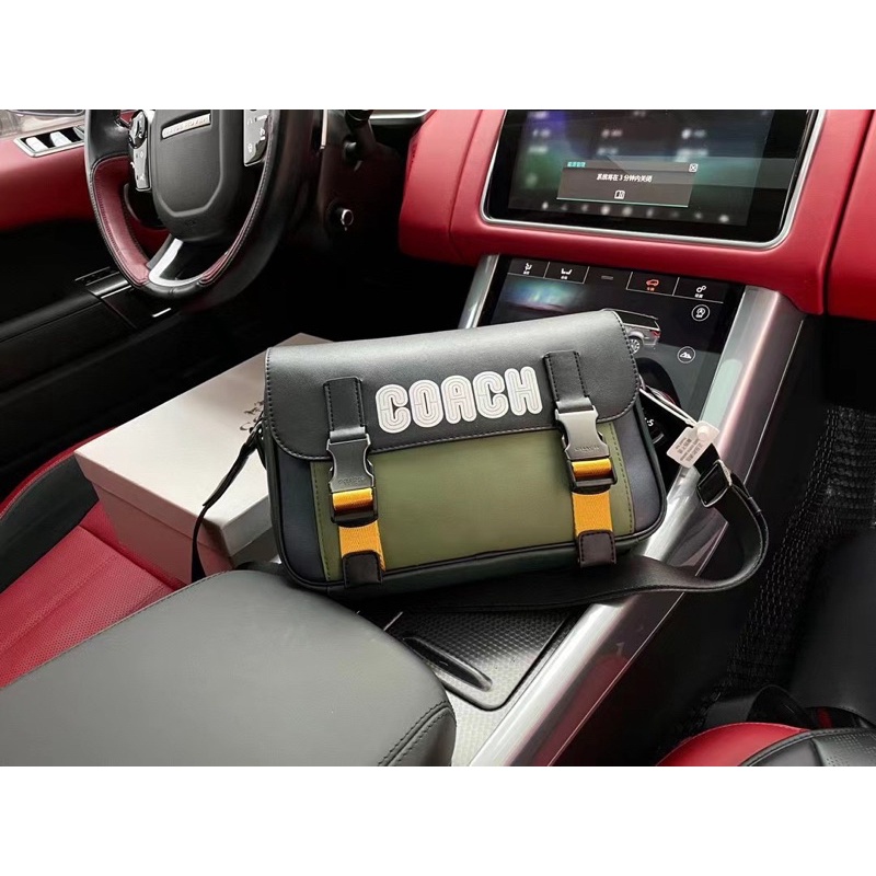 Túi đeo chéo COACH cao cấp 2022