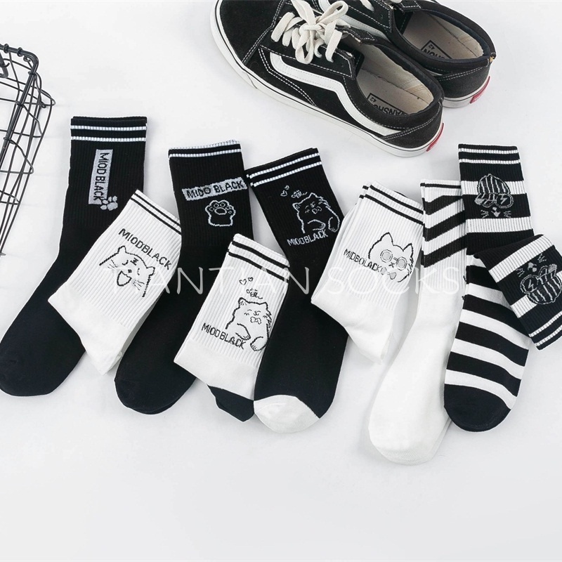 TIAN TIAN T110 Tất nam nữ cao cổ  Vớ cổ vừa màu đen/trắng họa tiết hoạt hình dễ thương