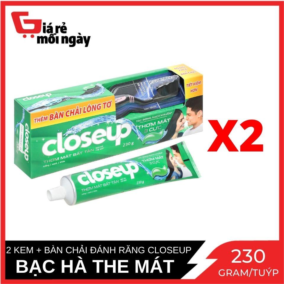 Combo 2 Bộ Bàn Chải Đánh Răng Và Kem Đánh Răng Closeup Bạc Hà The Mát 230 g