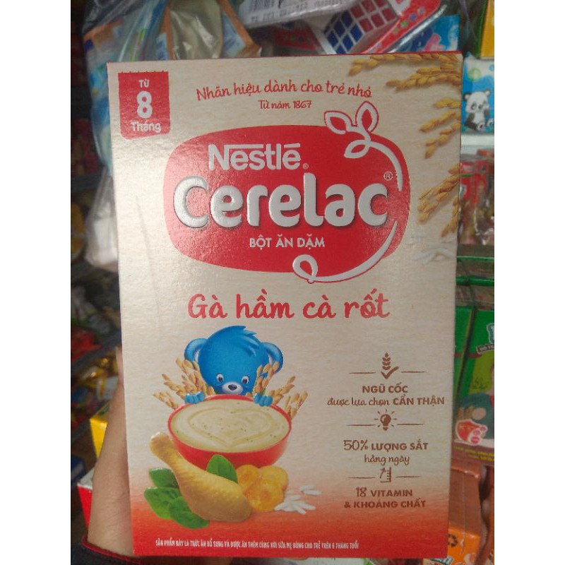 Bột ăn dặm Nestlé Cerelac gà hầm cà rốt cho trẻ từ 8 tháng