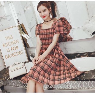 Đầm công chúa bo ngực xòe chất hàng quảng châu dễ thương