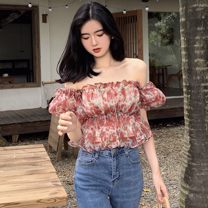 Áo Trễ Vai Tay Phồng Phối Ren Hoa Nữ Tính