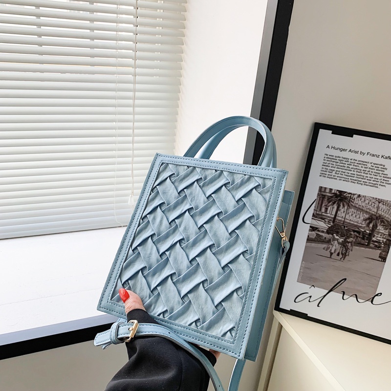 Túi Đeo Vai Đựng Mỹ Phẩm Thiết Kế Mới Cao Cấp Thời Trang Cho Nữ