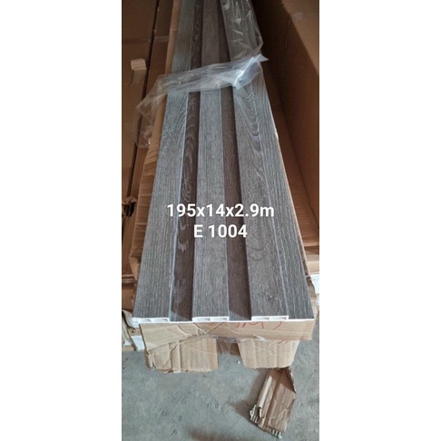 Thanh lam nhựa giả gỗ đa dạng màu trang trí, dễ dàng lắp đặt