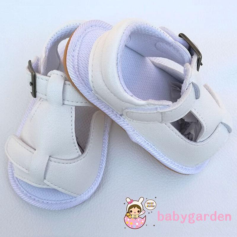 Sandal mềm dễ thương cho bé từ 18 tháng tuổi