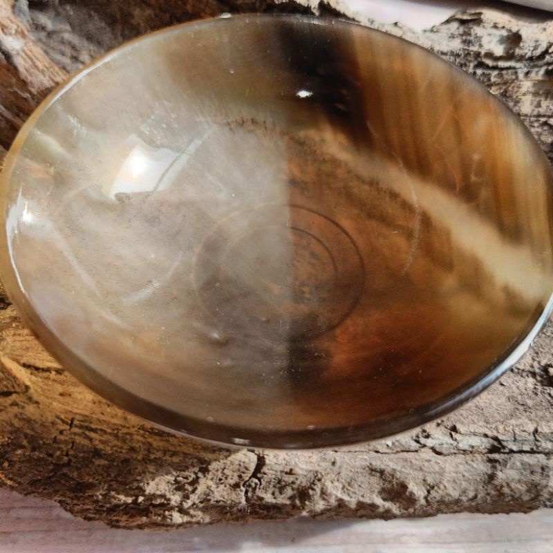 Bát sừng trâu tự nhiên rơi không vỡ, nhỏ nhẹ dễ cầm làm bát ăn dặm cho bé