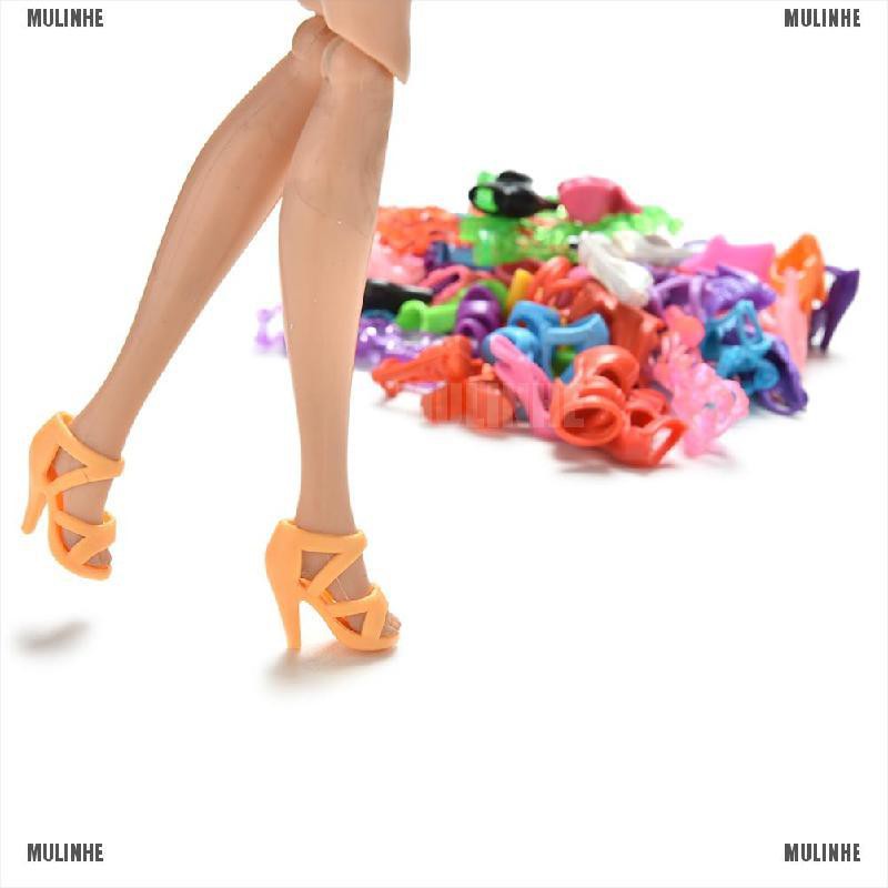 Set 40 Đôi Giày Cao Gót Nhiều Màu Sắc Cho Búp Bê Barbie