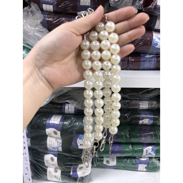 1 chiếc quai túi ngọc dễ thương, dùng làm quai xách , kẹp nách