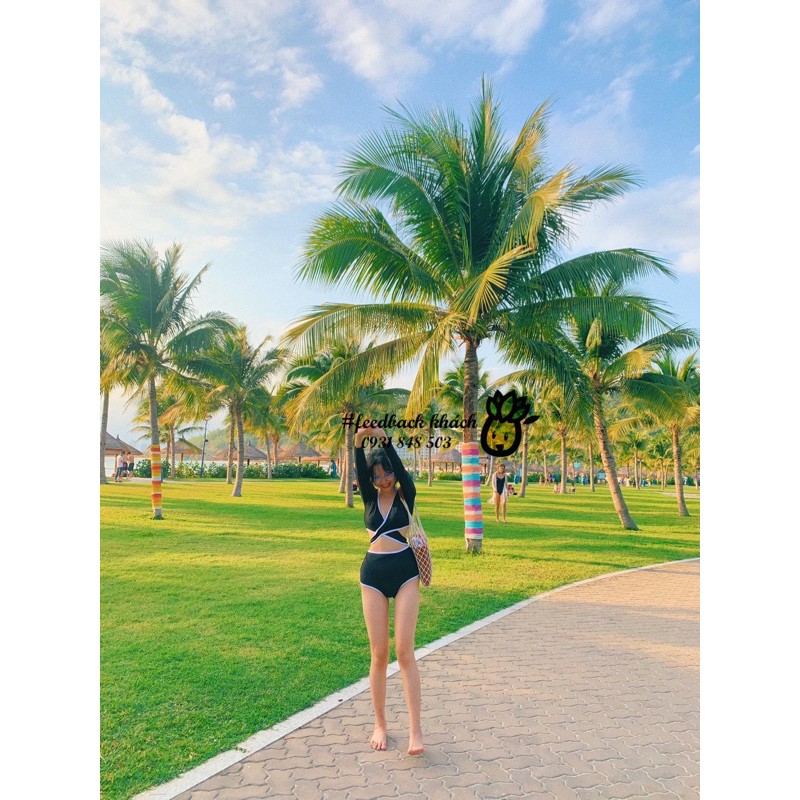 Bikini tay dài viền trắng ( có feedback khách)